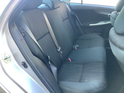 Used 2012 Toyota Corolla S image 14