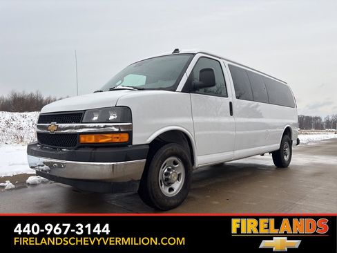 Used 2024 Chevrolet Express 3500 LT w/ LT Preferred Equipment Group image 1