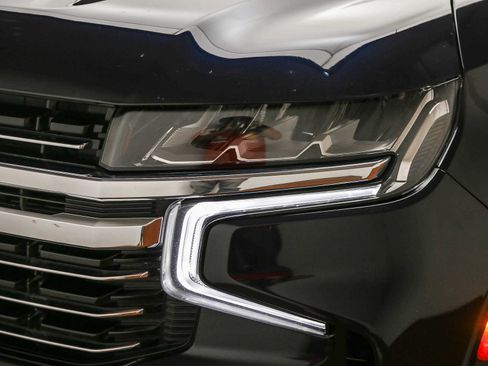 Used 2023 Chevrolet Tahoe LT w/ Luxury Package AWD/4WD image 8