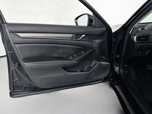 Used 2019 Honda Accord LX image 20