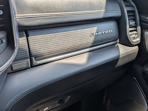 Used 2019 RAM 1500 Limited AWD/4WD image 30