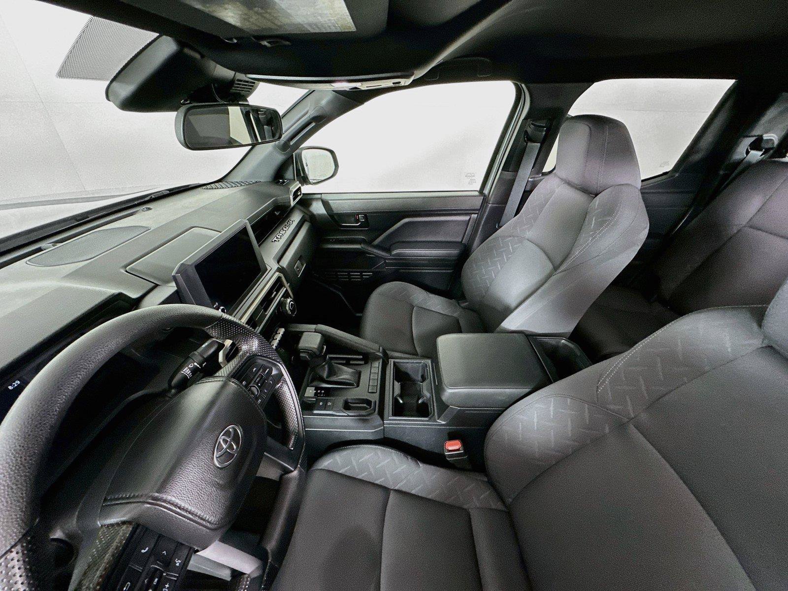Used 2024 Toyota Tacoma SR RWD image 5