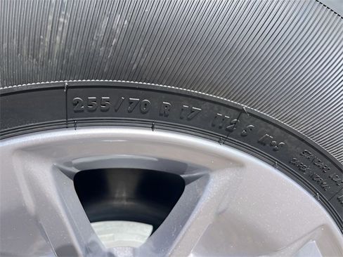 New 2026 Chevrolet Silverado 1500 LT w/ Leather Package image 11