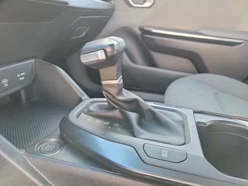 Used 2025 Kia K4 LXS image 30