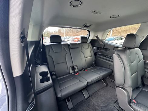 New 2025 Kia Telluride S image 26