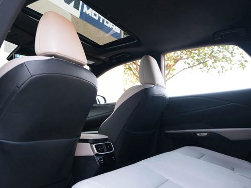 Used 2023 Lexus RX 350 Premium image 25