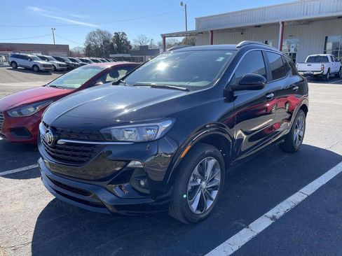 Used 2023 Buick Encore GX Select w/ Sport Touring Package image 3