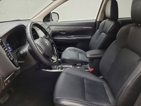 Used 2020 Mitsubishi Outlander SEL AWD/4WD image 17