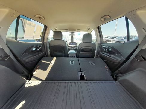 Used 2024 GMC Terrain AT4 w/ Tech Package AWD/4WD image 45