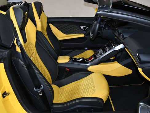 Used 2018 Lamborghini Huracan LP 580-2 image 49