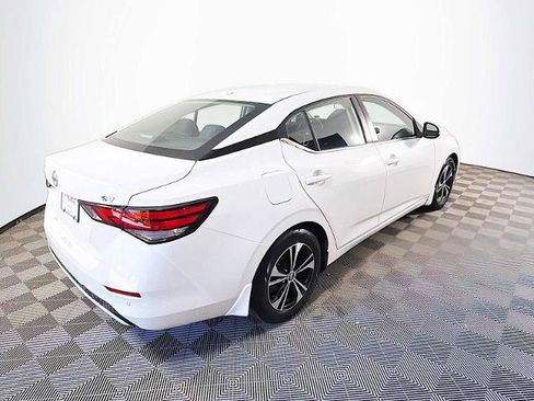 Certified 2022 Nissan Sentra SV FWD image 4