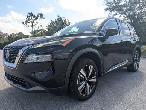 Used 2023 Nissan Rogue SL w/ SL Premium Package AWD/4WD image 9