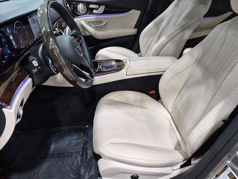 Used 2022 Mercedes-Benz E 350 Sedan w/ Warmth & Comfort Package image 17