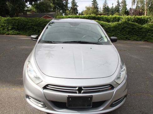 Used 2016 Dodge Dart SE FWD image 9