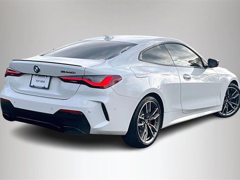 Used 2024 BMW M440i Coupe w/ Premium Package image 6
