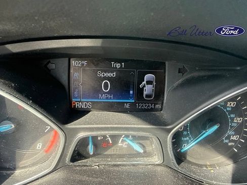 Used 2016 Ford Escape SE FWD image 4