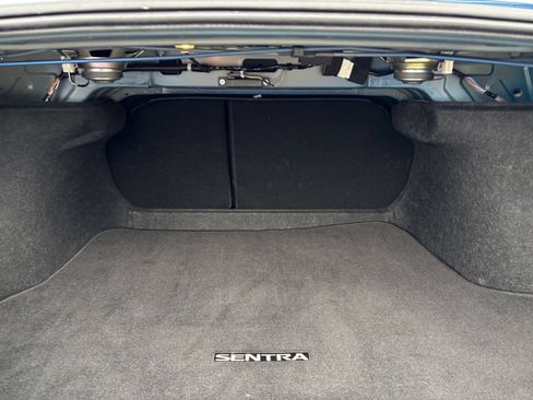 Used 2025 Nissan Sentra SV FWD image 29