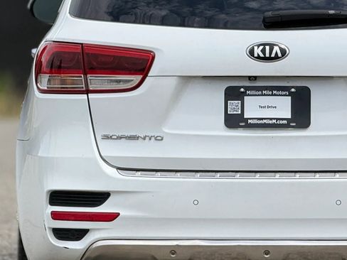 Used 2016 Kia Sorento SX AWD/4WD image 13