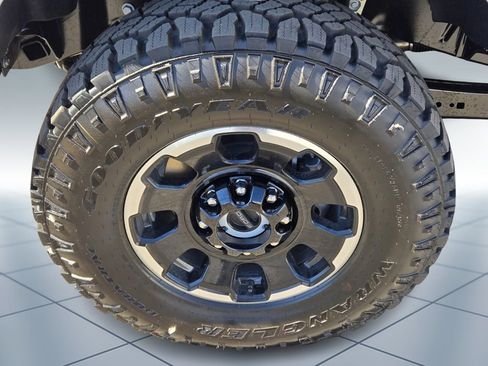 New 2026 Ford F250 Lariat w/ Tremor Off-Road Package image 5