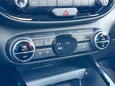 Used 2025 Kia Soul GT-Line image 15