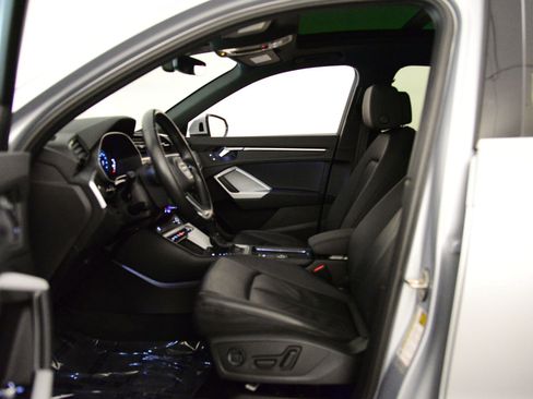 Certified 2022 Audi Q3 2.0T Premium w/ Convenience Package image 24