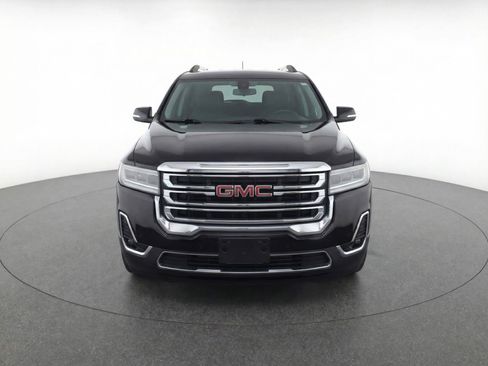Used 2023 GMC Acadia SLT FWD image 2