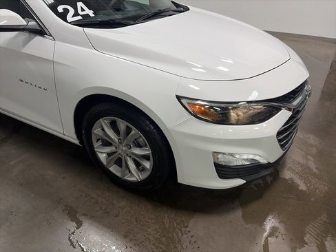Used 2024 Chevrolet Malibu LT FWD image 34
