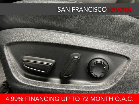 Certified 2021 Toyota Camry SE image 12