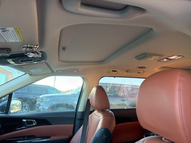 Used 2024 Kia Carnival SX Prestige FWD image 10