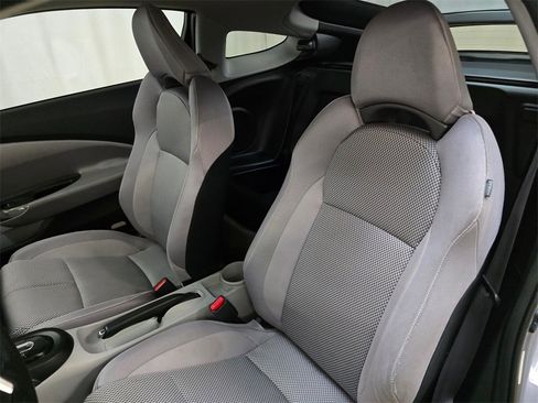 Used 2011 Honda CR-Z EX image 17
