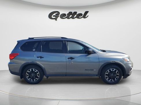 Used 2020 Nissan Pathfinder SL FWD image 5