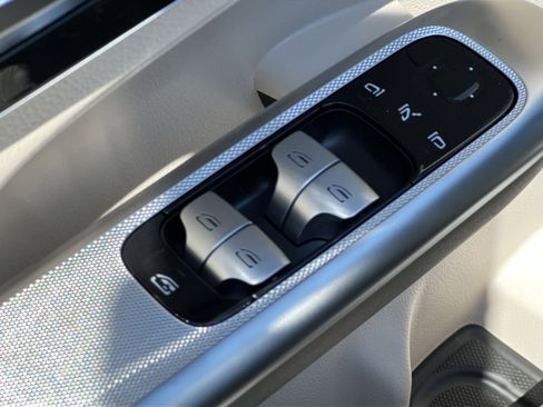 New 2026 Mercedes-Benz GLC 300 4MATIC image 20
