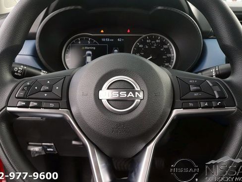 New 2025 Nissan Versa SV w/ Trunk Package image 15