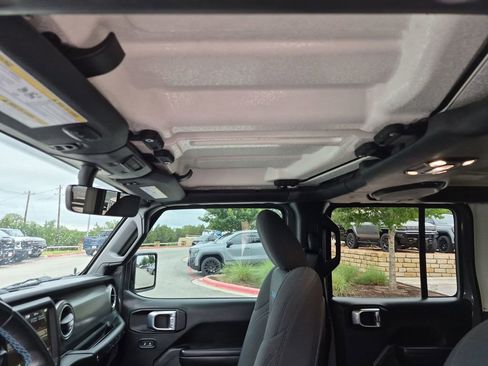 Used 2021 Jeep Wrangler Unlimited Rubicon 4xe w/ Safety Group AWD/4WD image 29