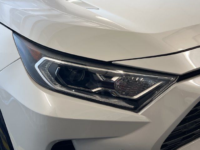 Used 2019 Toyota RAV4 XSE AWD/4WD image 14