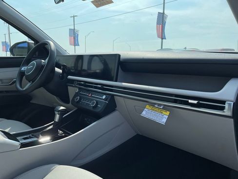 New 2026 Hyundai Tucson SE FWD image 27