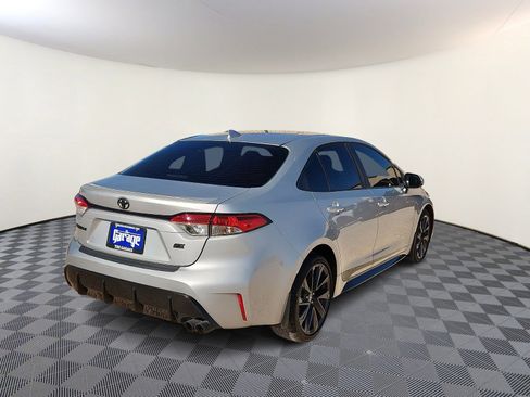 Used 2024 Toyota Corolla SE image 4