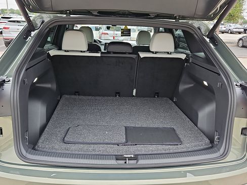 New 2026 Volkswagen Atlas Cross Sport SEL Premium R-Line image 7