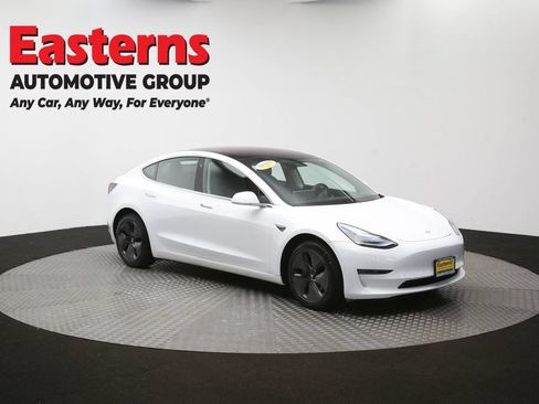 Used 2018 Tesla Model 3 Long Range RWD image 45