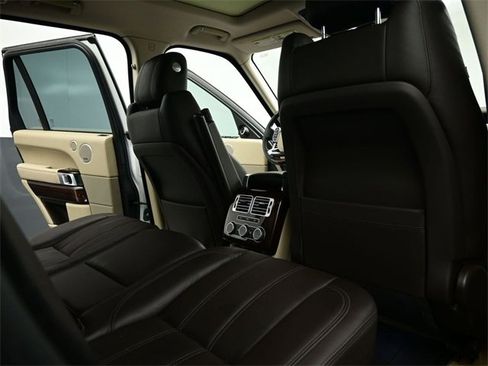 Used 2017 Land Rover Range Rover Supercharged image 36