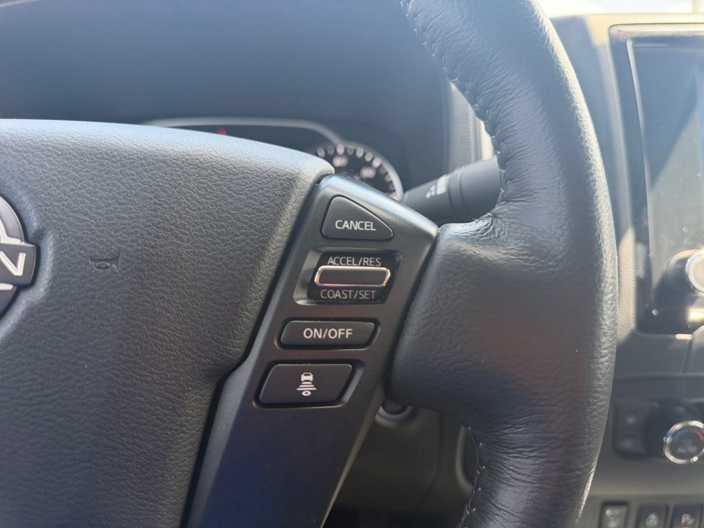 Used 2024 Nissan Frontier SL w/ Technology Package RWD image 21