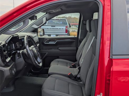 Used 2022 Chevrolet Silverado 1500 LT image 14