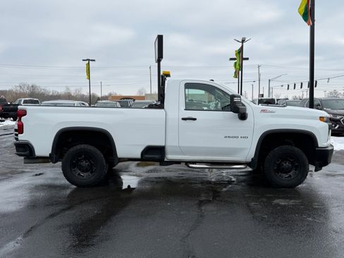 Used 2021 Chevrolet Silverado 2500 W/T w/ WT Convenience Package image 9