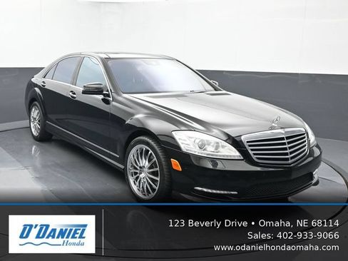 Used 2012 Mercedes-Benz S 550 4MATIC image 8