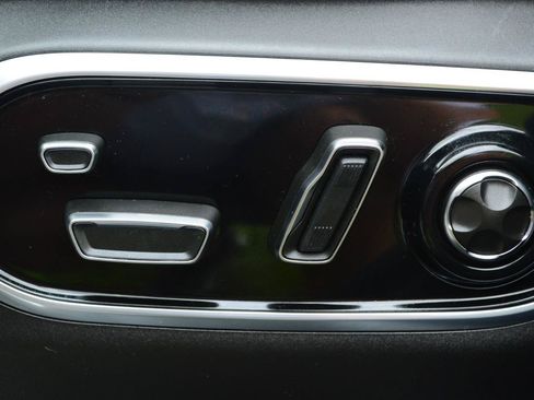 Used 2024 Jeep Grand Cherokee Summit AWD/4WD image 23