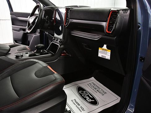 New 2025 Ford Ranger Raptor image 30