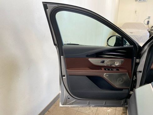 New 2026 Lincoln Nautilus Black Label image 14