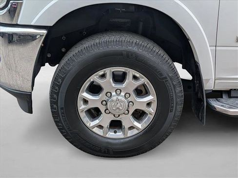Used 2020 RAM 3500 Laramie image 9