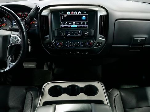Used 2018 Chevrolet Silverado 1500 LT w/ All Star Edition image 36