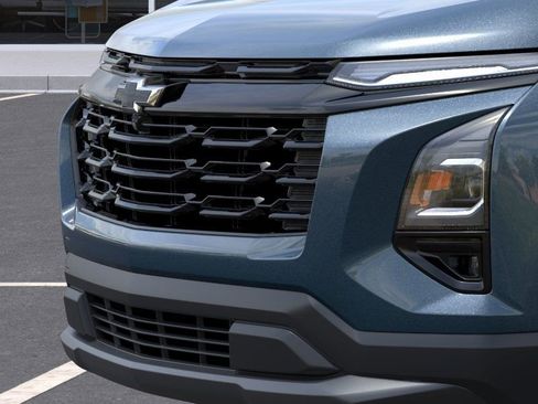 New 2026 Chevrolet Equinox LT AWD/4WD image 13